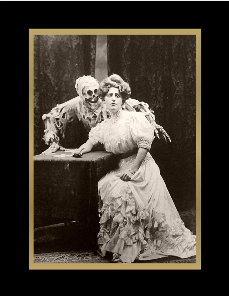 Victorian spirit photography. Death and the Lady, 1906.