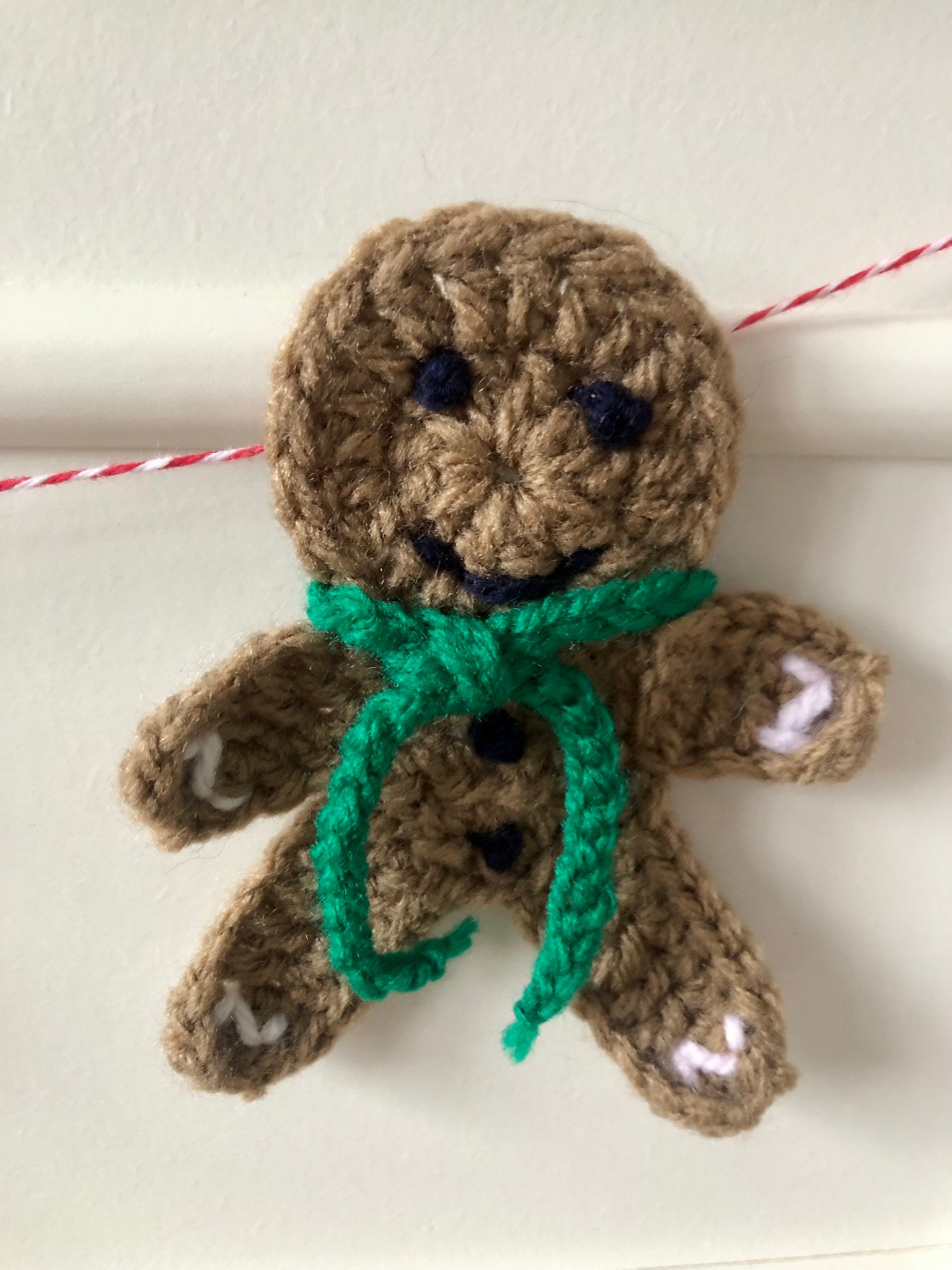 Christmas Crochet Pattern: Gingerbread Man Appliqué