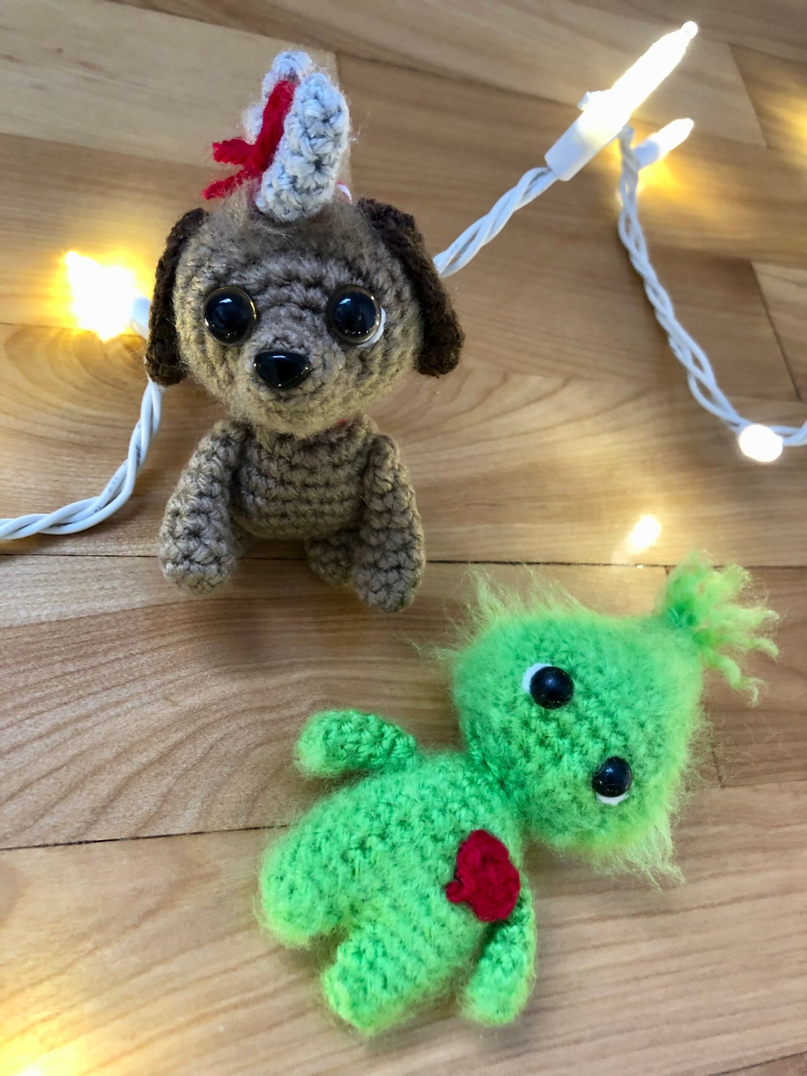 Christmas Crochet Pattern: Grinch and Max Ornaments