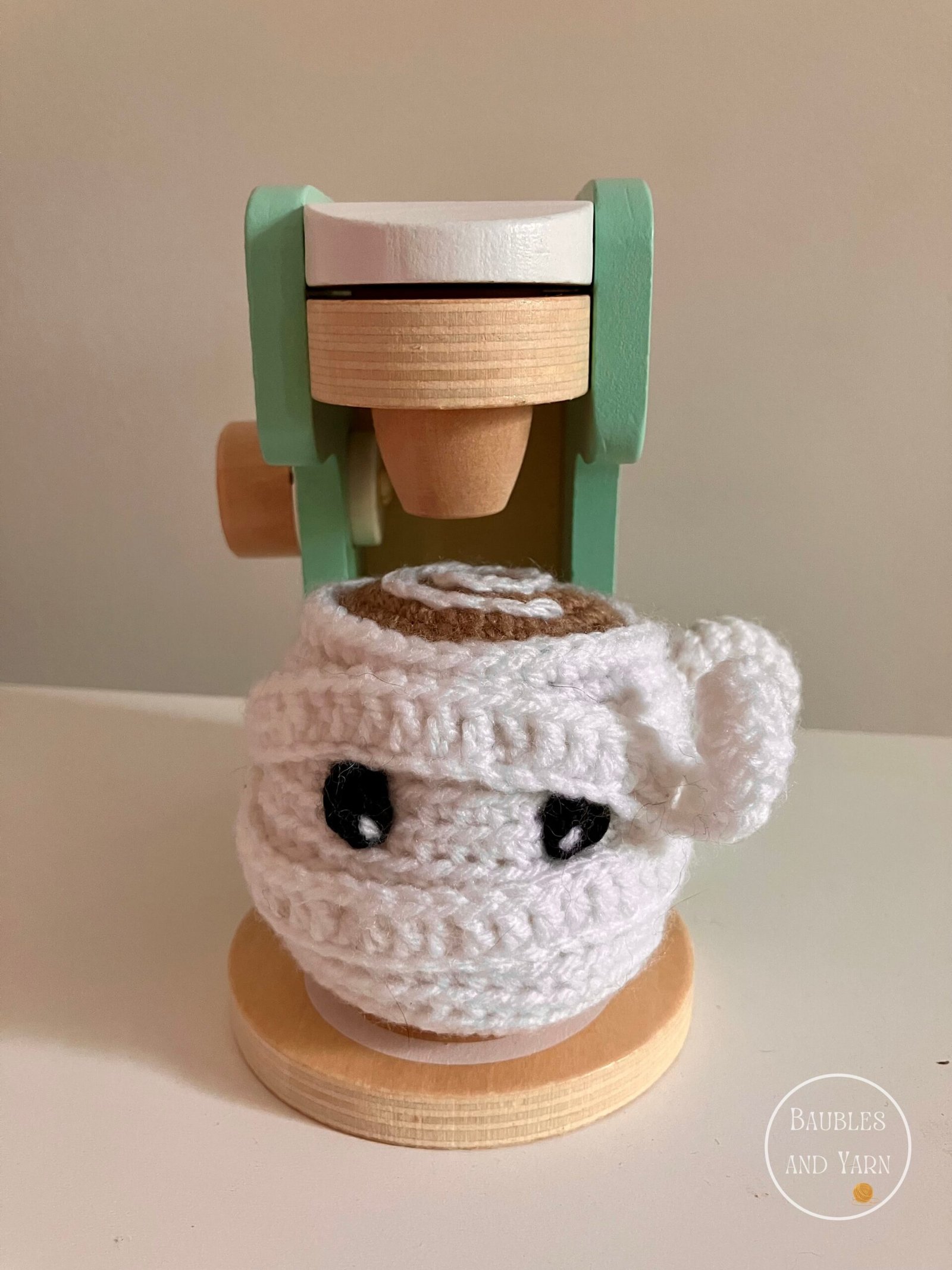 Mummy Mug - Free Crochet Pattern