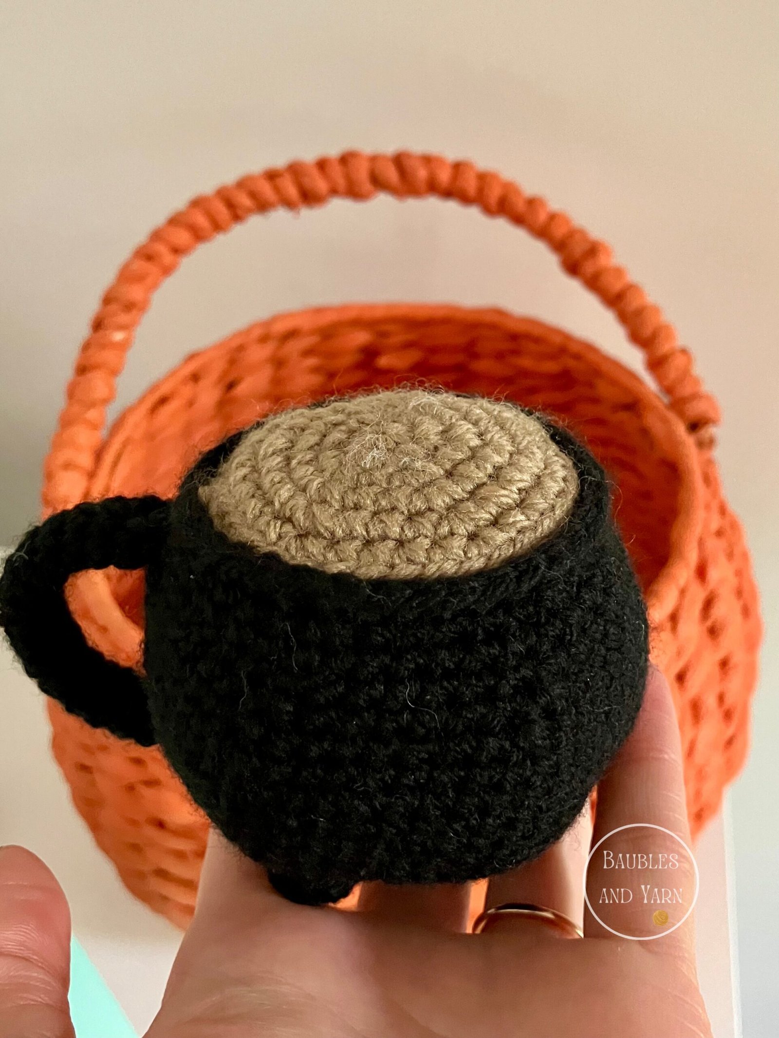 Cauldron Mug - Free Crochet Pattern