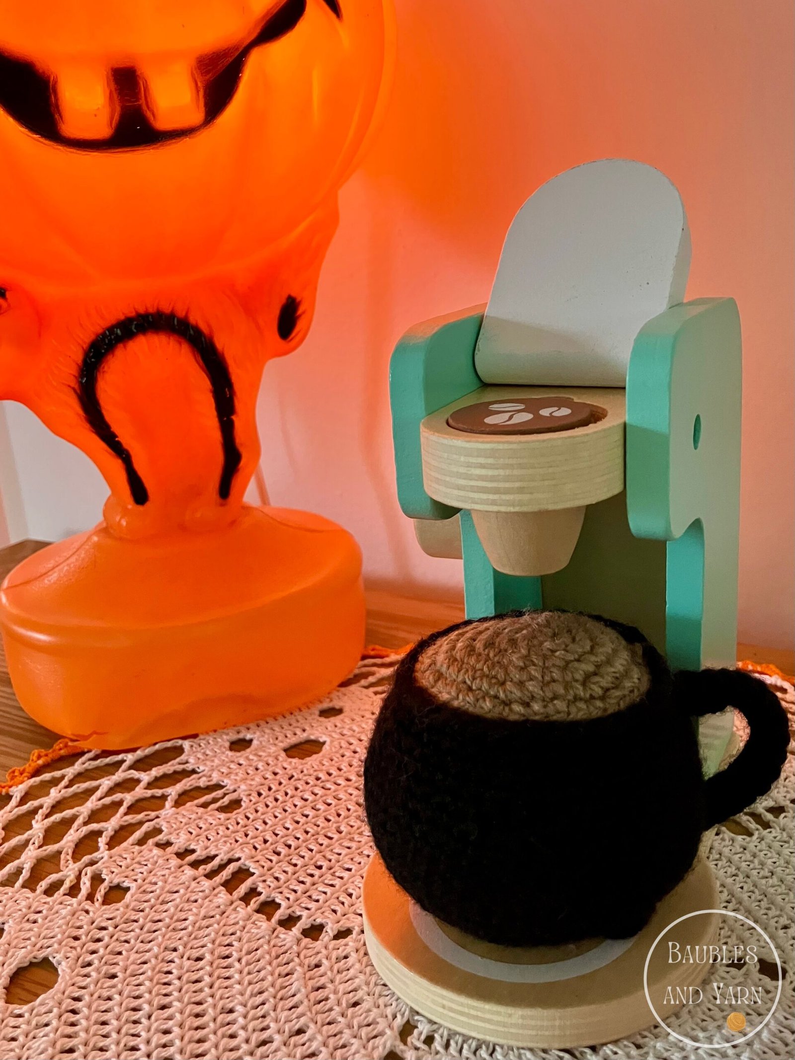 Cauldron Mug - Free Crochet Pattern