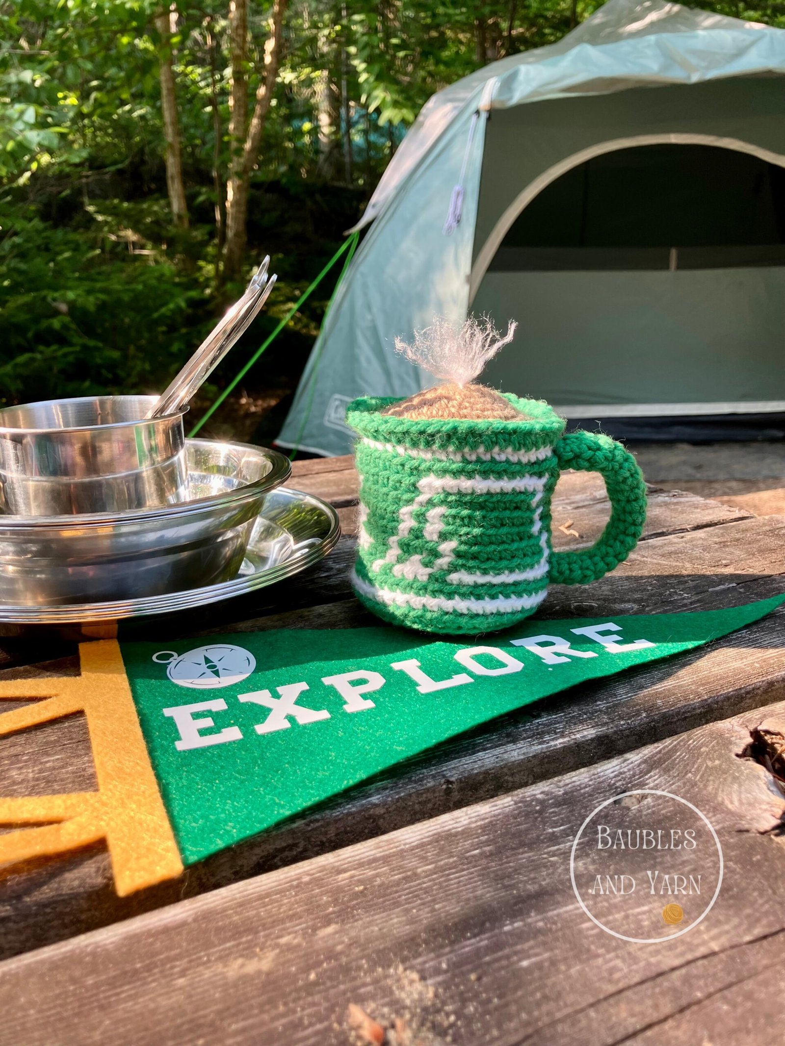 Free Crochet Camp Mug Pattern - Beginner friendly crochet pattern