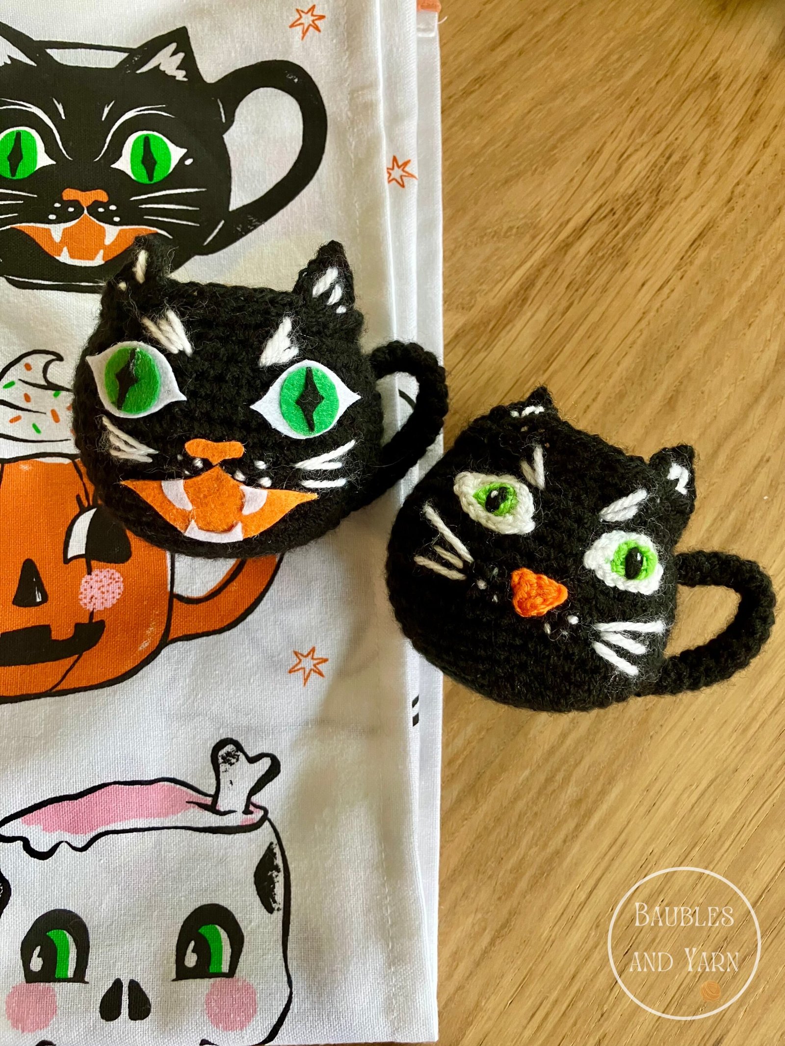 Halloween Black Cat Mug Crochet Pattern - Easy Halloween Crochet