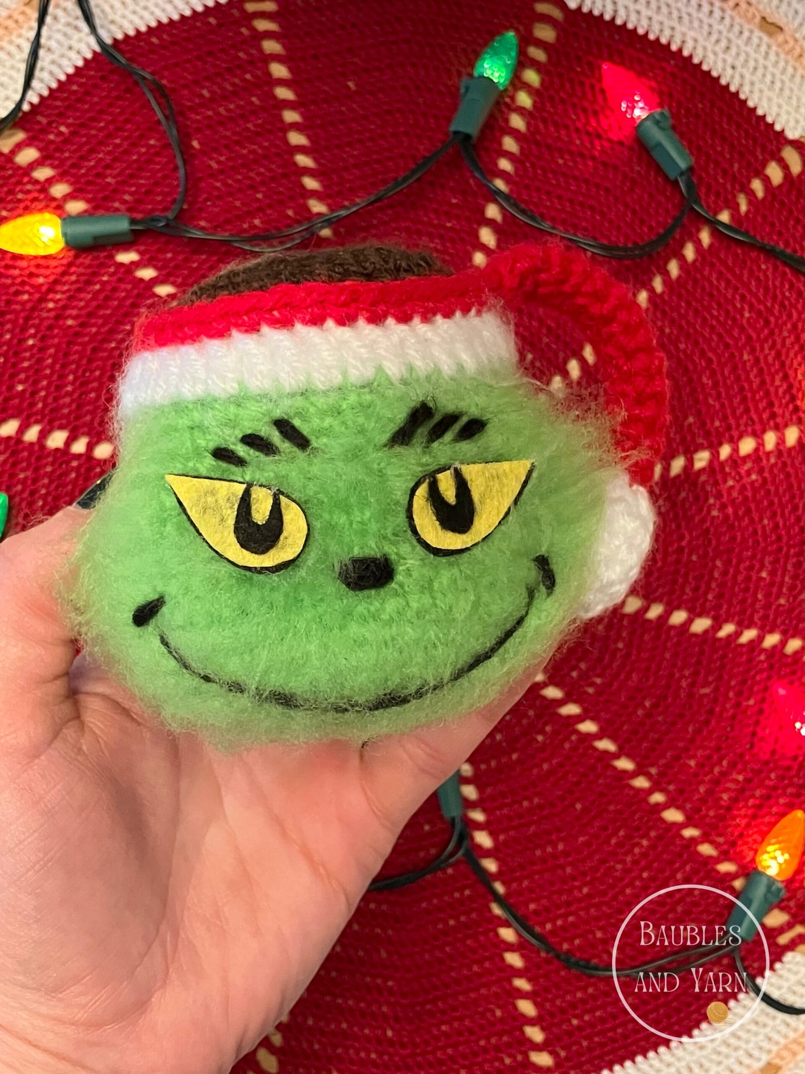 Grinch Mug Crochet Pattern