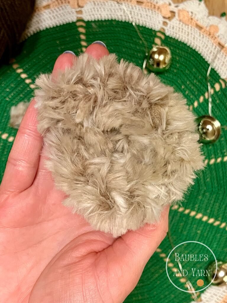 Free Faux Fur Reindeer Cushion Crochet Pattern 