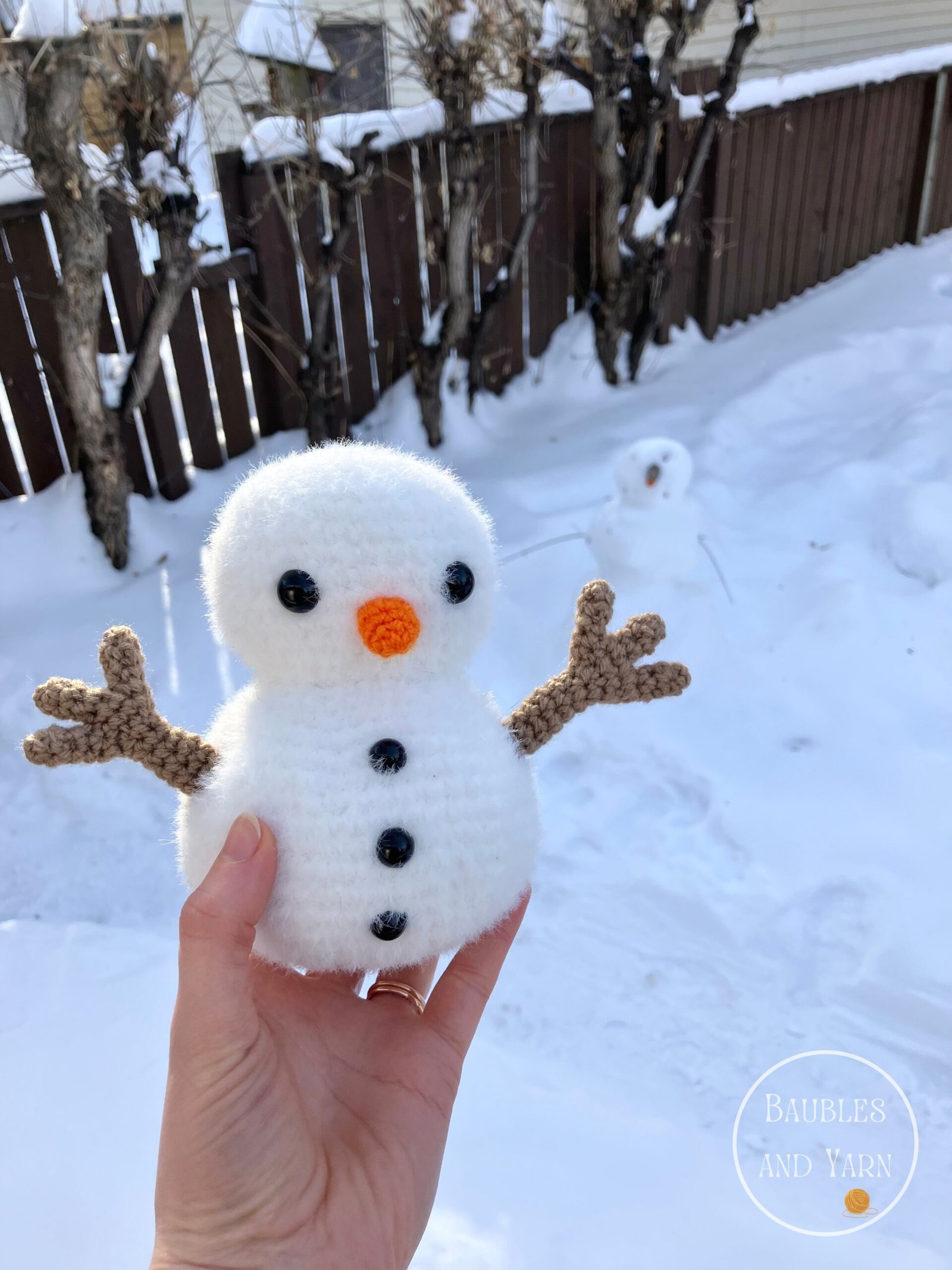 Fluffy Snowman Crochet Pattern - Faux Fur Yarn