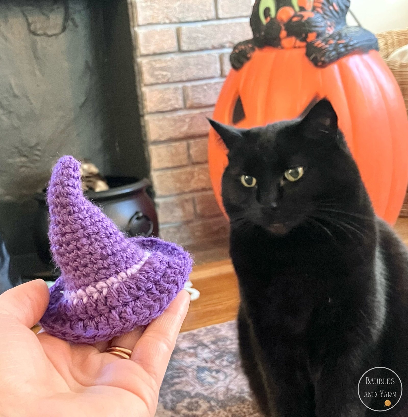 Halloween Witch Hat Crochet Cat Toy